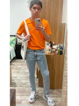 「ice.（アイス）のアイテム（腕時計）」を使った、Martin Bravoさん（メンズ・175cm）の秋コーディネート