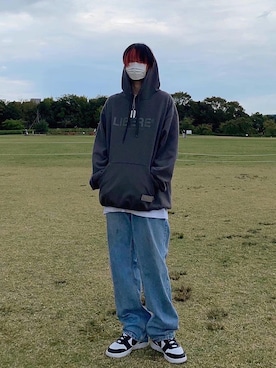 「LMCのアイテム（アクセサリー）」を使った、재우さん（メンズ・174cm）の冬コーディネート