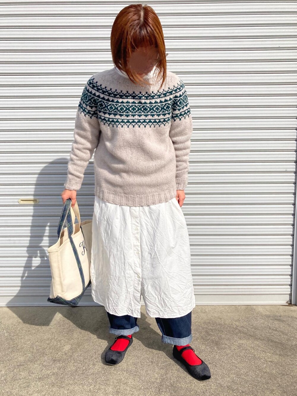 「カジュアルコーデ、差し色、無印良品、ノルディック柄、Bshop、シャツワンピース、SVEC(SVEC)、カンフーシューズ、エルエルビーン、FUDGE」｜「Morris & Sonsの【MORRIS＆SONS】ジーロンラム ノルディックセーター WOMEN（ニット/セーター、ベージュ系）」を使った、puuuupiiii2720さん（レディース・158cm）の冬コーディネートの1枚目の写真