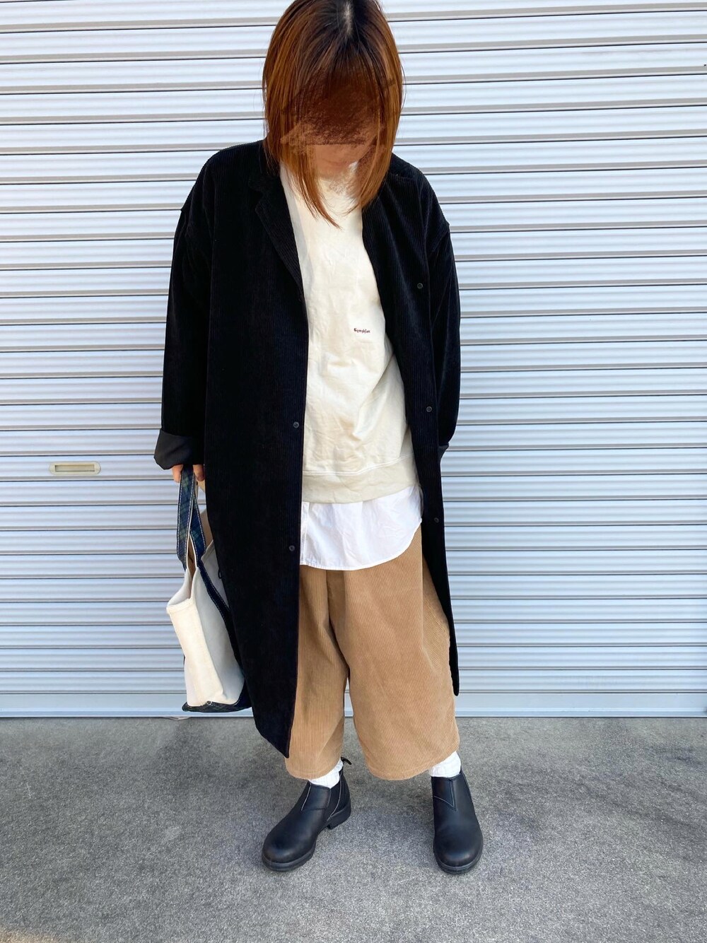 「冬コーデ、カジュアル、私の推しブランド、MUJI Labo、MUJI、ジムフレックス、ordinary fits、オーディナリーフィッツ、ボールパンツ、blundstone、エルエルビーン、LLBean」｜「GYMPHLEXのアイテム（Tシャツ/カットソー、ベージュ系）」を使った、puuuupiiii2720さん（レディース・158cm）の冬コーディネートの1枚目の写真