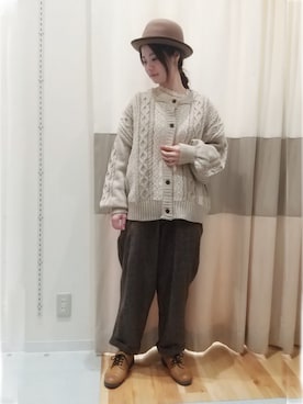 「ゆったりシルエット」｜「アイテム（帽子）」を使った、しばちゃんさん（レディース・156cm）の冬コーディネート