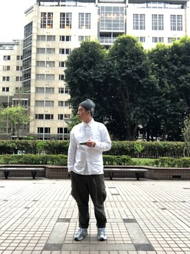 「Abercrombie&Fitch（アバークロンビーアンドフィッチ）のアイテム（シャツ/ブラウス）」を使った、Sam Yangさん（メンズ・175cm）の冬コーディネート