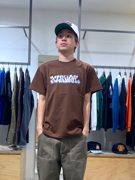 「XLARGE（エクストララージ）のOG L/S TEE（Tシャツ/カットソー、ブラウン系）」を使った、宮田和正さん（メンズ・165cm）の夏コーディネート