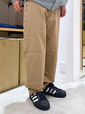 「NIKE（ナイキ）のNIKE ナイキ COURT VISION LO コートビジョンLO MCD5463 200FLAX/FLAX（スニーカー、ブラウン系）」を使った、宮田和正さん（メンズ・165cm）の秋コーディネート