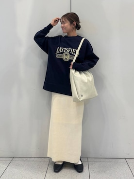 「着痩せ」｜「アイテム（スウェット）」を使った、ことさん（レディース・155cm）の冬コーディネート