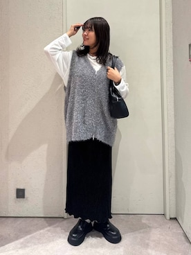 「LOWRYS FARM（ローリーズファーム）のアイテム（ベスト）」を使った、ことさん（レディース・155cm）の秋コーディネート