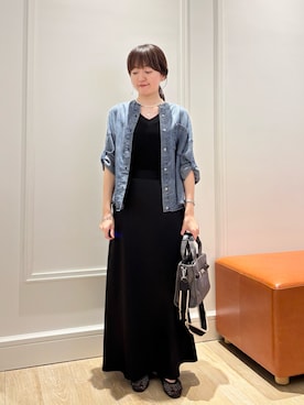 「MICO COULIER（ミコクリエ）のラインテープ2WAYミニトートバッグ（トートバッグ）」を使った、KATAYAMAさん（レディース・156cm）の秋コーディネート