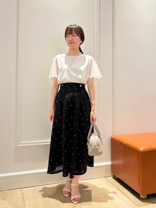 お値下げしました！ プラダ、イタリア製、ゴールド刺繍スカート プラダ PRADA イタリア製 スカート ゴールド 華やかデザイン