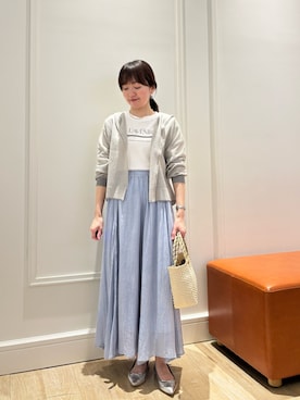 「NOLLEY’S（ノーリーズ）のテープ刺繍ロゴプルオーバーカットソー（Tシャツ/カットソー、ホワイト系）」を使った、KATAYAMAさん（レディース・156cm）の春コーディネート