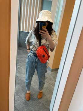 「CONVERSE TOKYO（コンバーストウキョウ）のアイテム（メッセンジャーバッグ）」を使った、KAIさん（レディース・163cm）の夏コーディネート