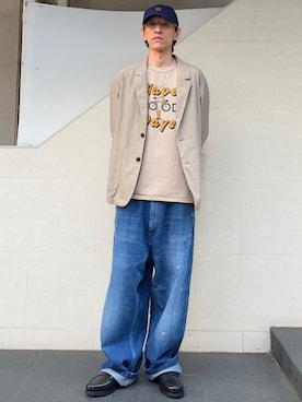 「アイテム（テーラードジャケット、ベージュ系）」を使った、徳山さん（メンズ・177cm）の夏コーディネート