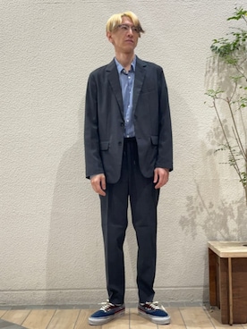 「アイテム（スーツセット）」を使った、徳山さん（メンズ・177cm）の春コーディネート