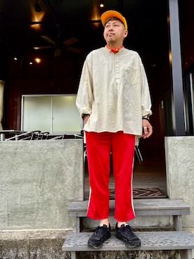 「HINSON（ヒンソン）のアイテム」を使った、Arukot:      さん（メンズ・177cm）の春コーディネート