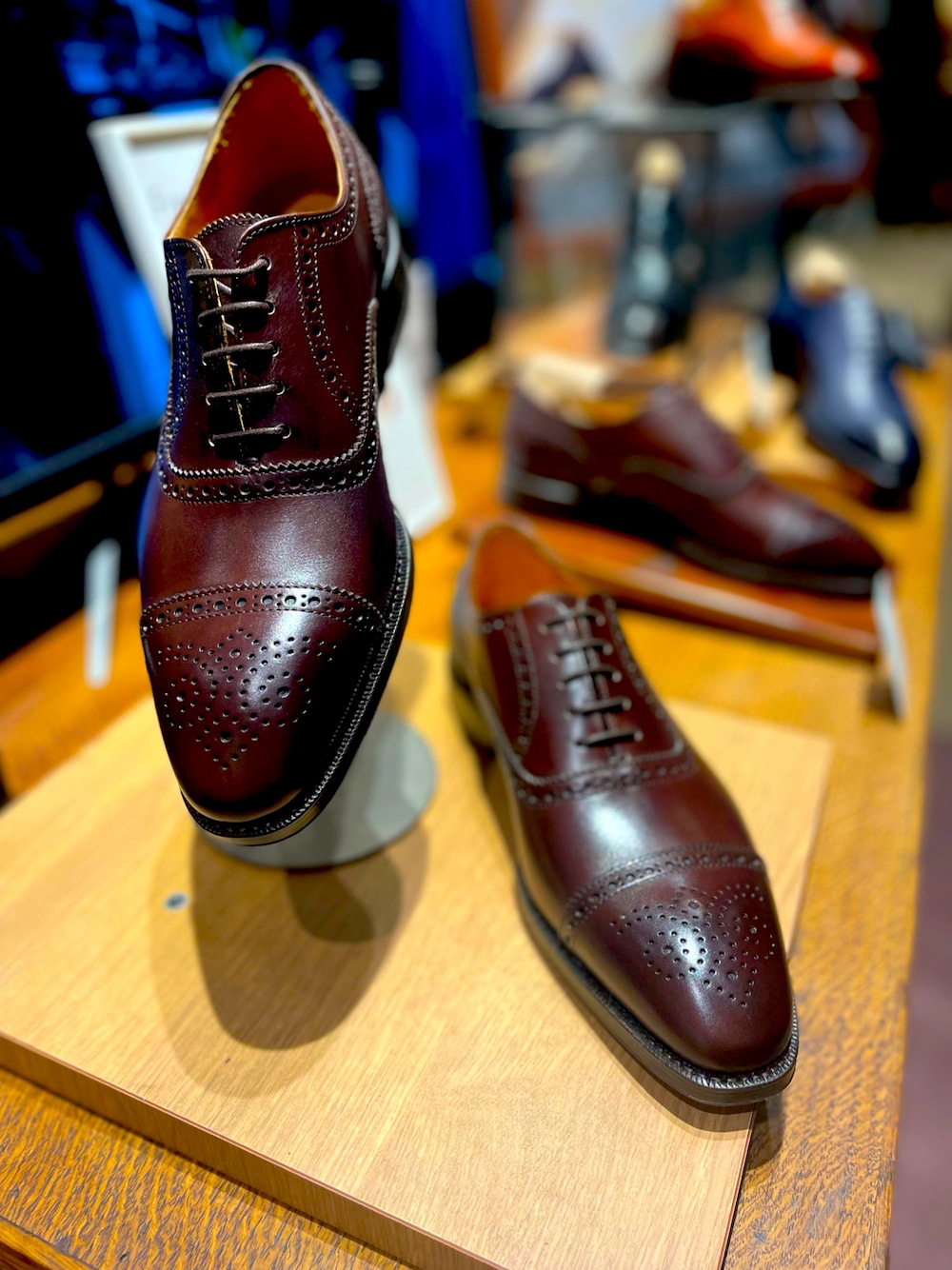 Berwick1707（バーウィック）の「Berwick バーウィック セミブローグ