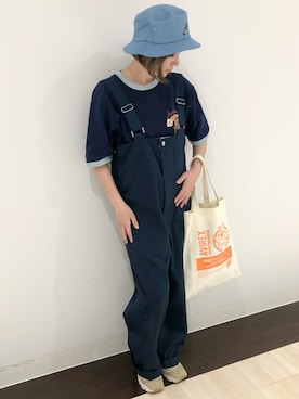 「Dickies（ディッキーズ）のアイテム（オールインワン・サロペット）」を使った、mihotakematsuさん（レディース・156cm）の春コーディネート