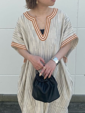 「アイテム（ワンピース/ドレス、オレンジ系）」を使った、岸本安純さん（レディース・152cm）の春コーディネート
