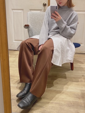 「センタープレスパンツ」｜「アイテム（ブーツ）」を使った、yuki さん（レディース・157cm）の冬コーディネート