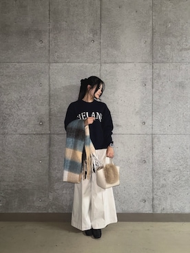 「アイテム（チノパンツ）」を使った、me さん（レディース・160cm）の冬コーディネート