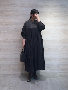 「アイテム（トートバッグ、ブラック系）」を使った、ゆきんこさん（レディース・160cm）の冬コーディネート