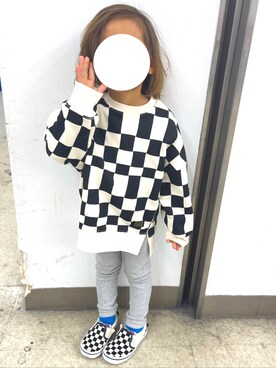 「アイテム（スリッポン）」を使った、toraoakiさん（キッズ・90cm）の秋コーディネート