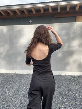 「ohotoroのアイテム（Tシャツ/カットソー、ブラック系）」を使った、ilyさん（レディース・160cm）の春コーディネート