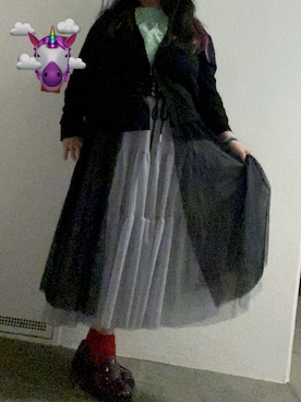 「しまむら（シマムラ）のアイテム（スカート、グレー系）」を使った、リマちゃんさん（レディース・157cm）の春コーディネート