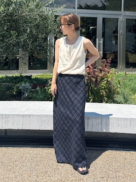 「アイテム（タンクトップ）」を使った、辻岡雅さん（レディース・148cm）の夏コーディネート