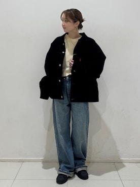 「アイテム（デニムジャケット）」を使った、辻岡雅さん（レディース・148cm）の夏コーディネート