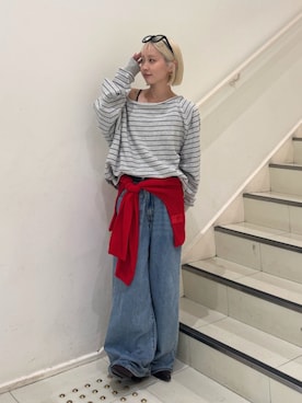 「Ungrid（アングリッド）の【Ca】Levis別注 CINCH WIDE LE（デニムパンツ、ブルー系）」を使った、辻岡雅さん（レディース・148cm）の秋コーディネート