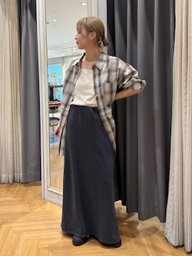 「Ungrid（アングリッド）のビッグルーズチェックシャツ（シャツ/ブラウス）」を使った、辻岡雅さん（レディース・148cm）の夏コーディネート