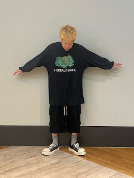 「アイテム（カーゴパンツ）」を使った、りおさん（メンズ・170cm）の夏コーディネート