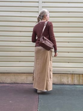 「Desigual（デシグアル）のアイテム（トップス、ブラウン系）」を使った、Desigual 沖縄 STAFFさん（レディース・160cm）の春コーディネート