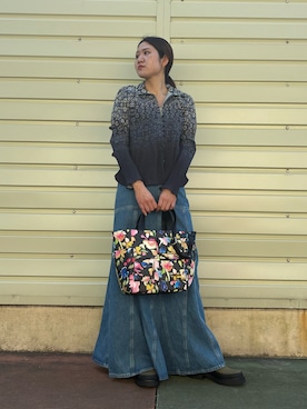 「Desigual（デシグアル）のGAGA（デニムスカート、ブルー系）」を使った、Desigual 沖縄 STAFFさん（レディース・160cm）の春コーディネート