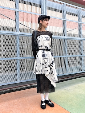 「Desigual（デシグアル）のパッチワーク×編み込みディテール ブラックショルダーバッグ（ショルダーバッグ、ブラック系）」を使った、Desigual 沖縄 STAFFさん（レディース・160cm）の秋コーディネート