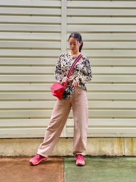 「Desigual（デシグアル）のアイテム」を使った、Desigual 沖縄 STAFFさん（レディース・160cm）の冬コーディネート