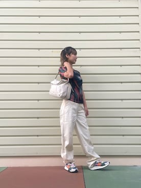 「Desigual（デシグアル）のアイテム」を使った、Desigual 沖縄 STAFFさん（レディース・160cm）の夏コーディネート