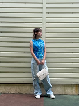 「Desigual（デシグアル）のアイテム（Tシャツ/カットソー、ブルー系）」を使った、Desigual 沖縄 STAFFさん（レディース・160cm）の夏コーディネート