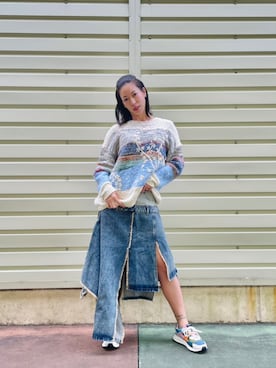 「アイテム（デニムスカート）」を使った、Desigual 沖縄 STAFFさん（レディース・160cm）の冬コーディネート