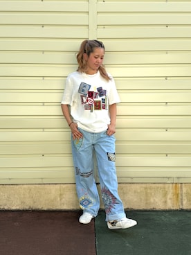 「Desigual（デシグアル）の【Desigual×BOTTER】パッチワークレタリングTシャツ（Tシャツ/カットソー、ホワイト系）」を使った、Desigual 沖縄 STAFFさん（レディース・160cm）の夏コーディネート