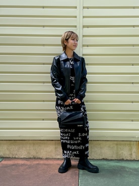 「アイテム（ライダースジャケット）」を使った、Desigual 沖縄 STAFFさん（レディース・160cm）の秋コーディネート