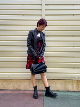 「アイテム（ライダースジャケット）」を使った、Desigual 沖縄 STAFFさん（レディース・160cm）の冬コーディネート