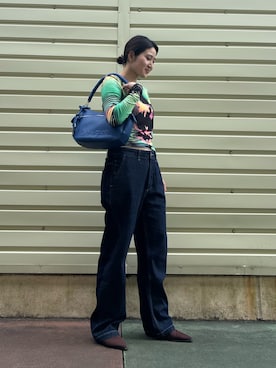 「Desigual（デシグアル）のデニムパンツ（デニムパンツ、ブルー系）」を使った、Desigual 沖縄 STAFFさん（レディース・160cm）の夏コーディネート