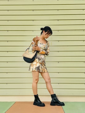 「Desigual（デシグアル）のカットアウトスペースドレス（ワンピース、ブラック系）」を使った、Desigual 沖縄 STAFFさん（レディース・160cm）の夏コーディネート