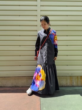 「アイテム（財布）」を使った、Desigual 沖縄 STAFFさん（レディース・160cm）の秋コーディネート