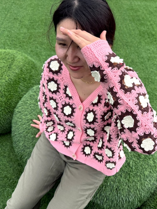 Desigual（デシグアル） ニット セーター フラワーモチーフ ピンク