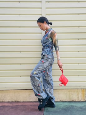 「アイテム（スーツベスト）」を使った、Desigual 沖縄 STAFFさん（レディース・160cm）の秋コーディネート