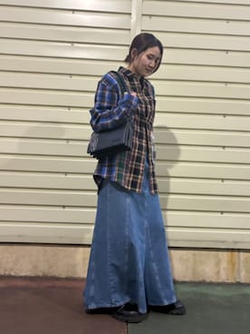 「メンズシャツ」｜Desigual 沖縄 STAFFさん（レディース・160cm）の冬コーディネート