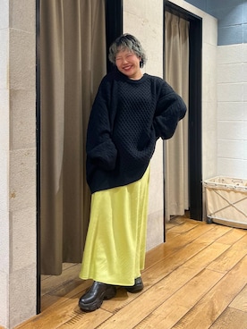 「アイテム（スカート、グリーン系）」を使った、ミノさんさん（レディース・154cm）の冬コーディネート