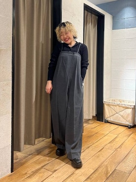 「アイテム（オールインワン・サロペット）」を使った、ミノさんさん（レディース・154cm・20代）の秋コーディネート