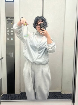 「LOWRYS FARM（ローリーズファーム）のスタイルＵＰクロスカップキャミ　100757（Tシャツ/カットソー、ブラック系）」を使った、ミノさんさん（レディース・154cm）の夏コーディネート